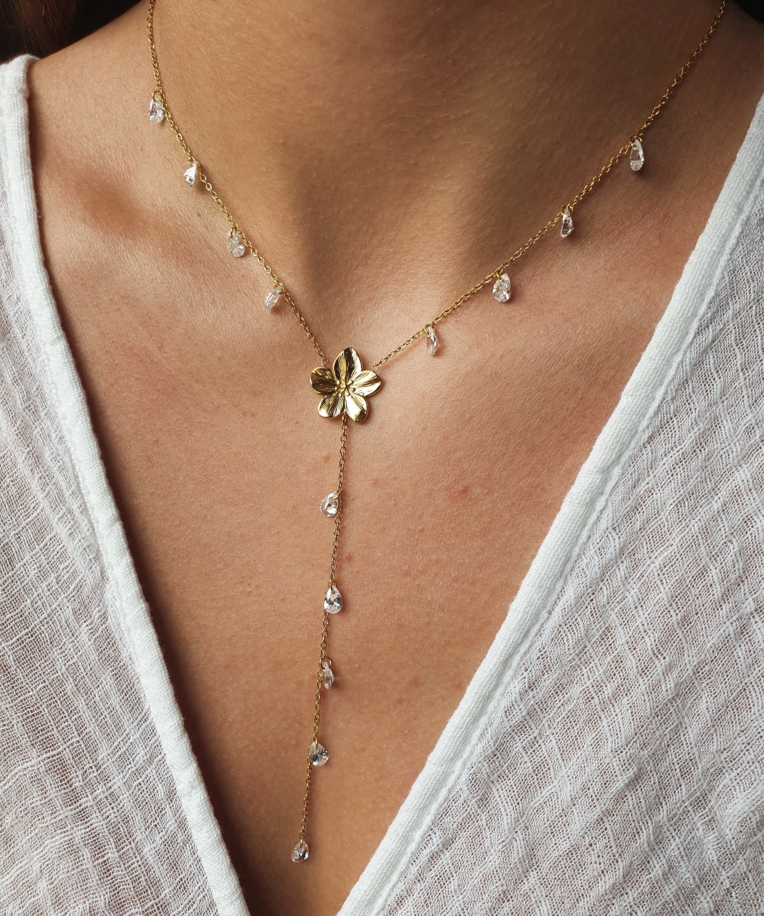 Oraya | Collar de Arany con Detalles