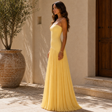 Almudena™ | Elegancia refinada que alarga el cuerpo de manera sutil