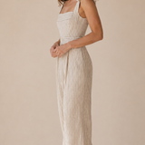 Mono elegante con lazo