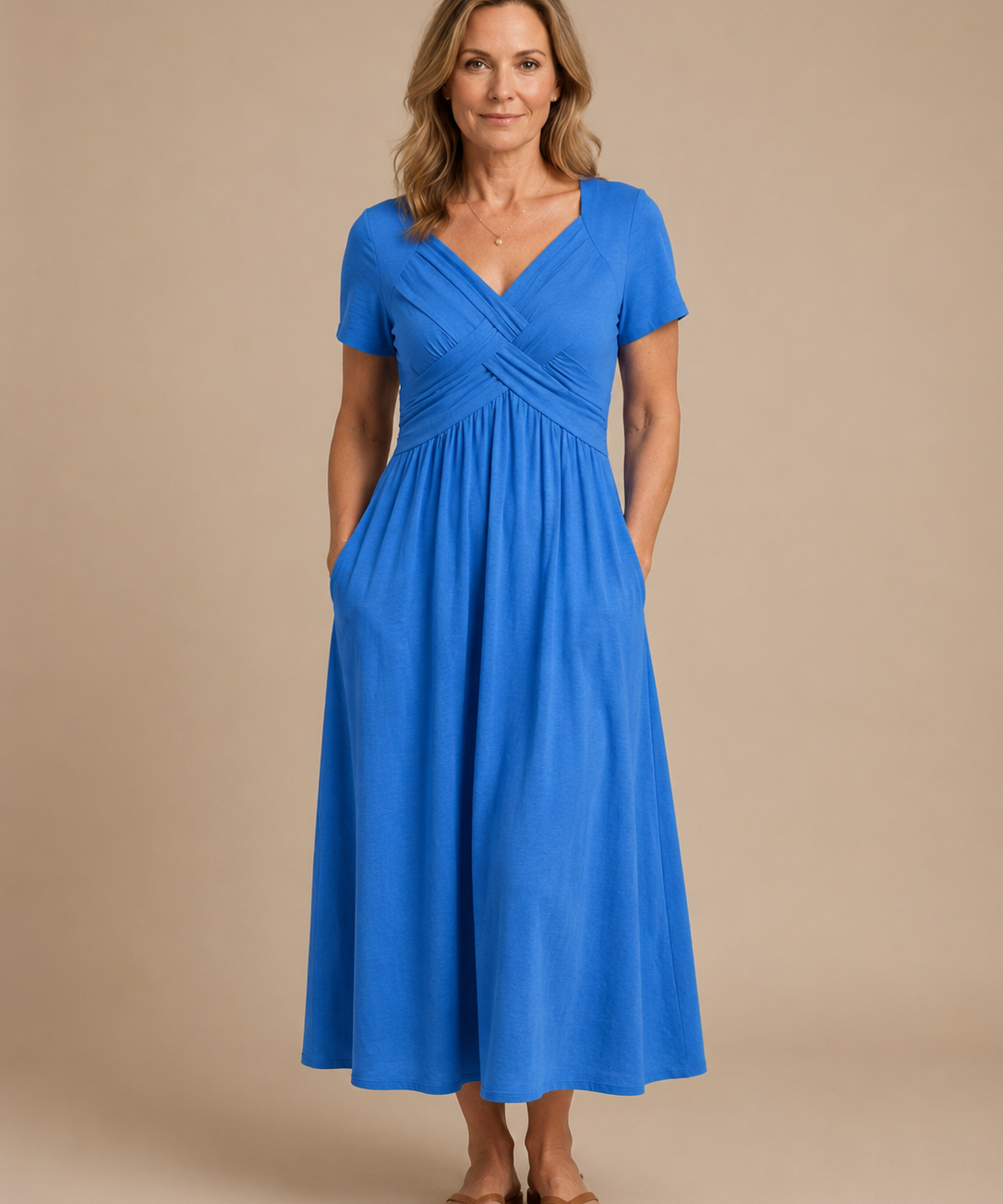 Amalia | Elegante vestido midi con silueta cruzada