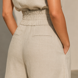 Conjunto minimalista para mujeres