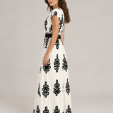 Candela | Vestido maxi de estilo barroco con escote en V
