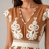 Candela | Vestido maxi de estilo barroco con escote en V