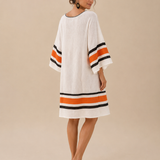 Vestido corto bordado naranja y blanco