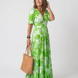 Emilia | Vestido largo floral con escote en V