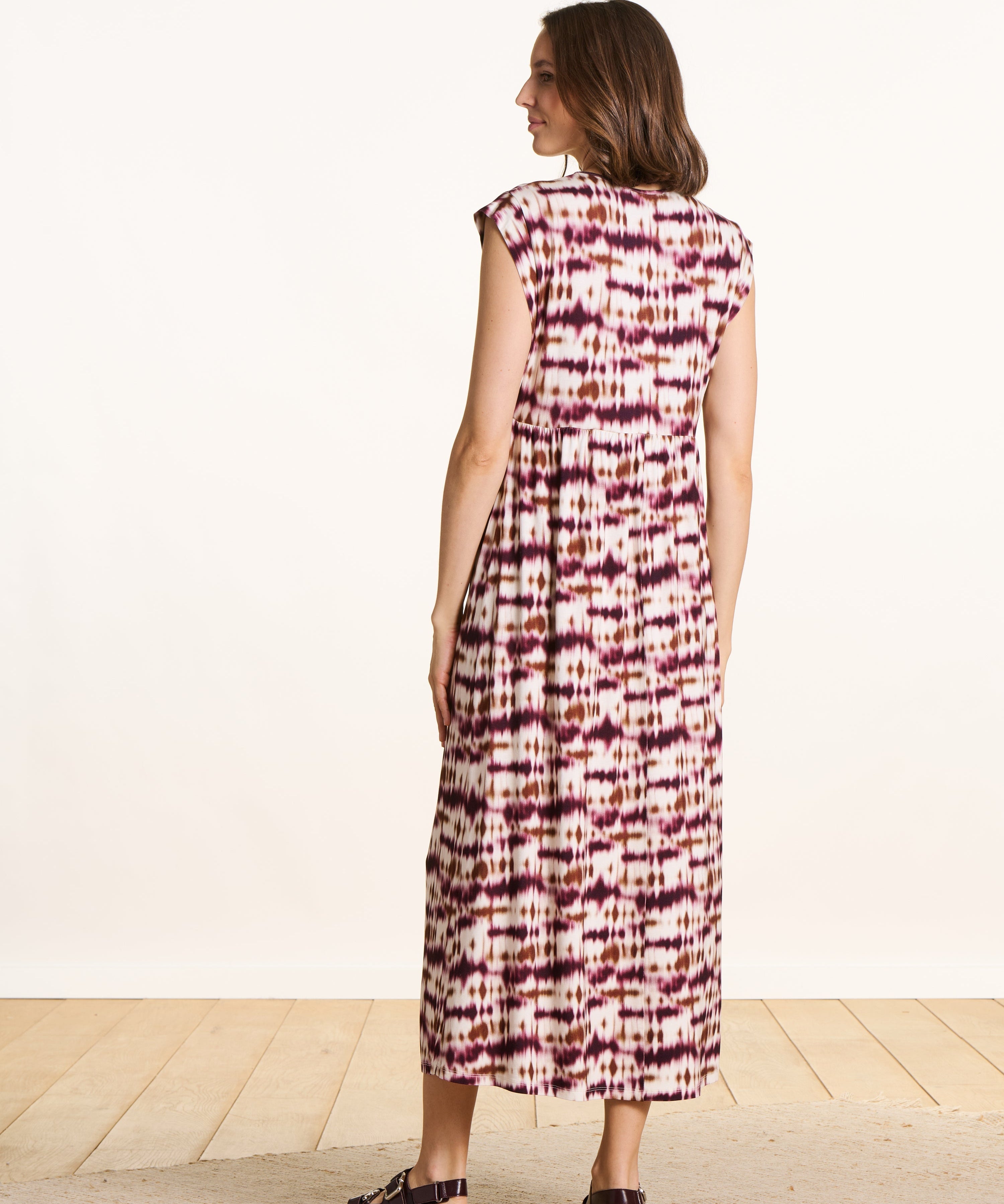 Tania | Vestido midi tie-dye con escote en V
