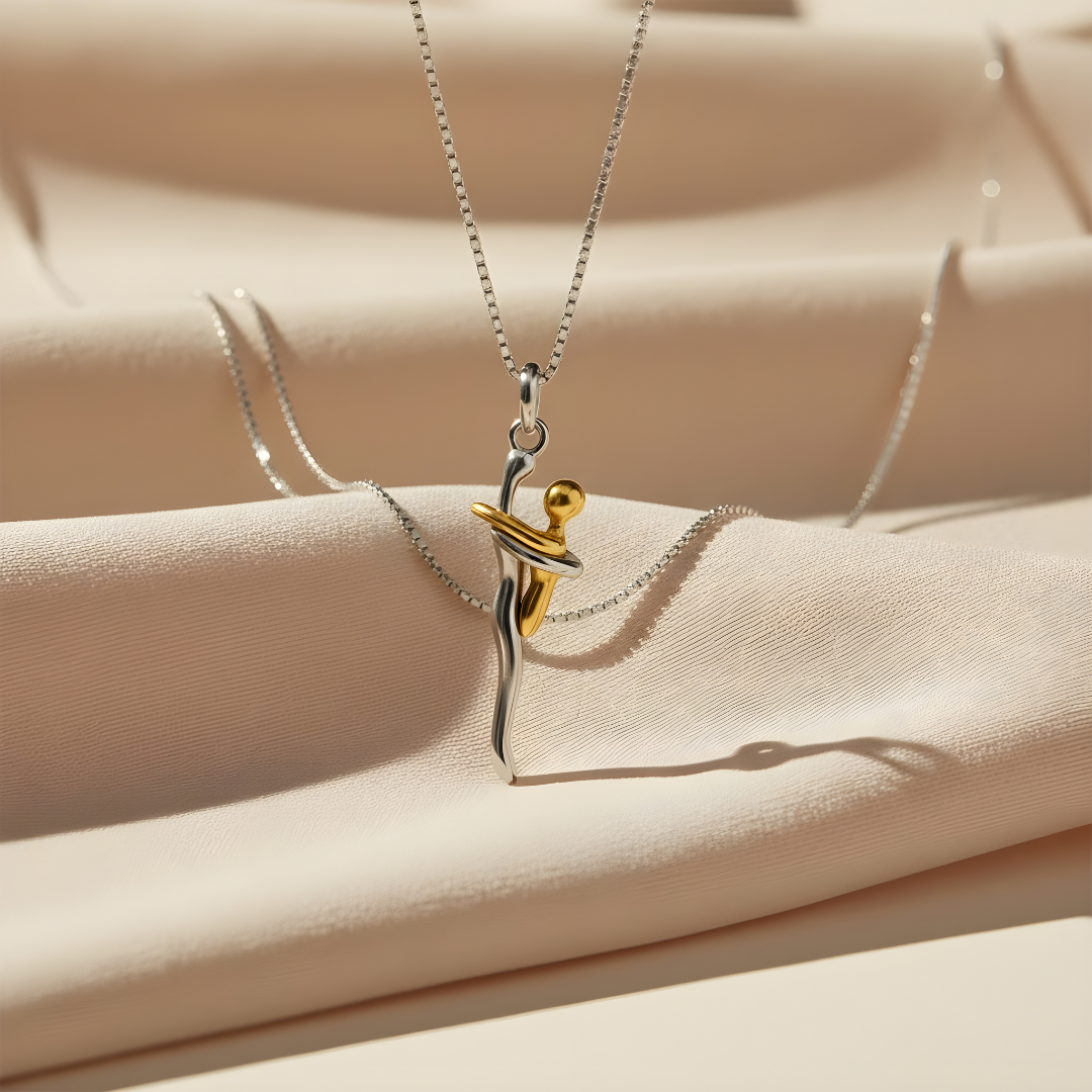 Collar de Abrazo Maternal | Sin Condiciones