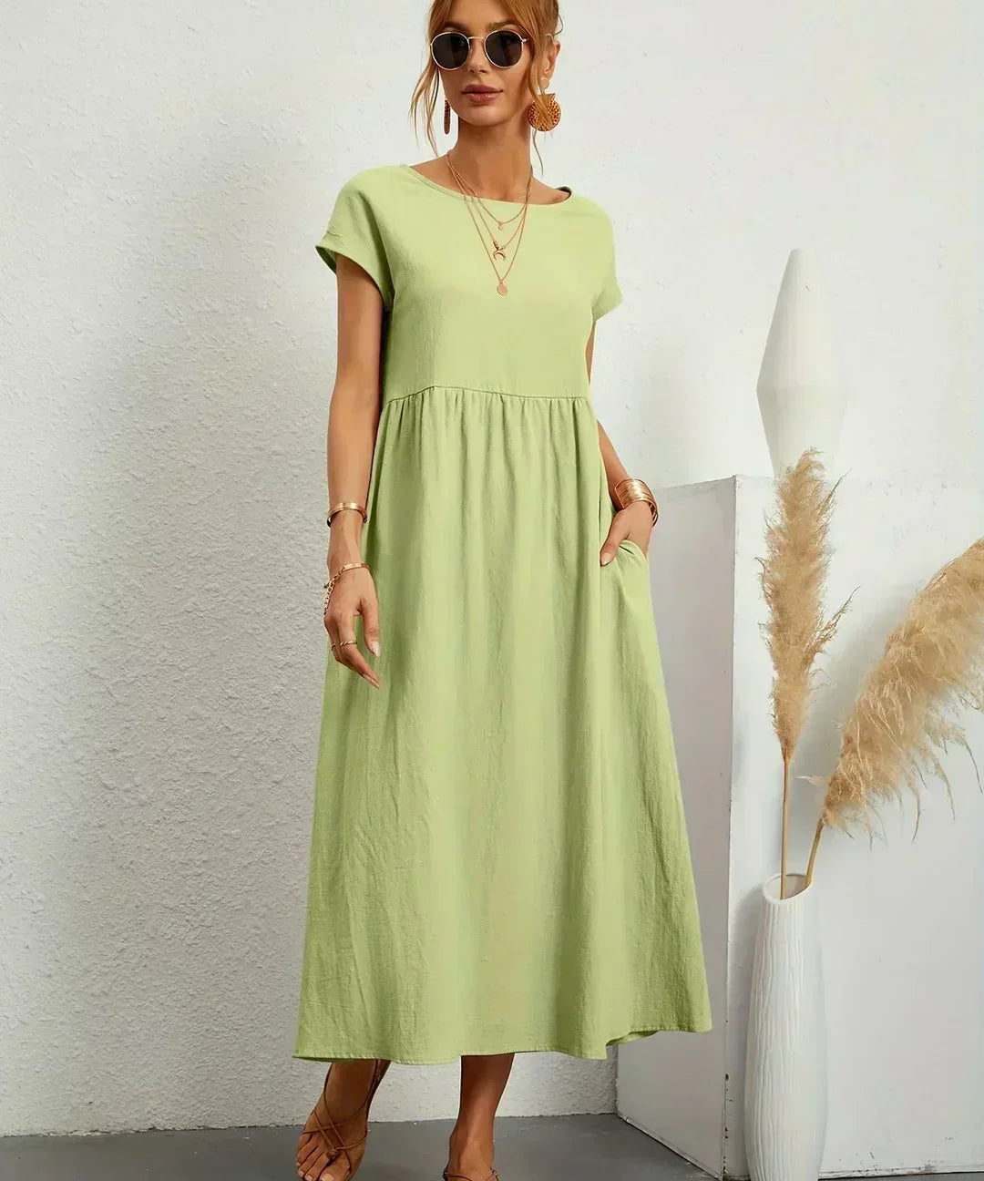 Rosario | Vestido midi con falda acampanada