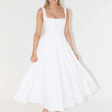 María | Vestido midi fluido con escote cuadrado