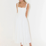 María | Vestido midi fluido con escote cuadrado