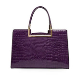 Conjunto de bolso y billetera de cuero