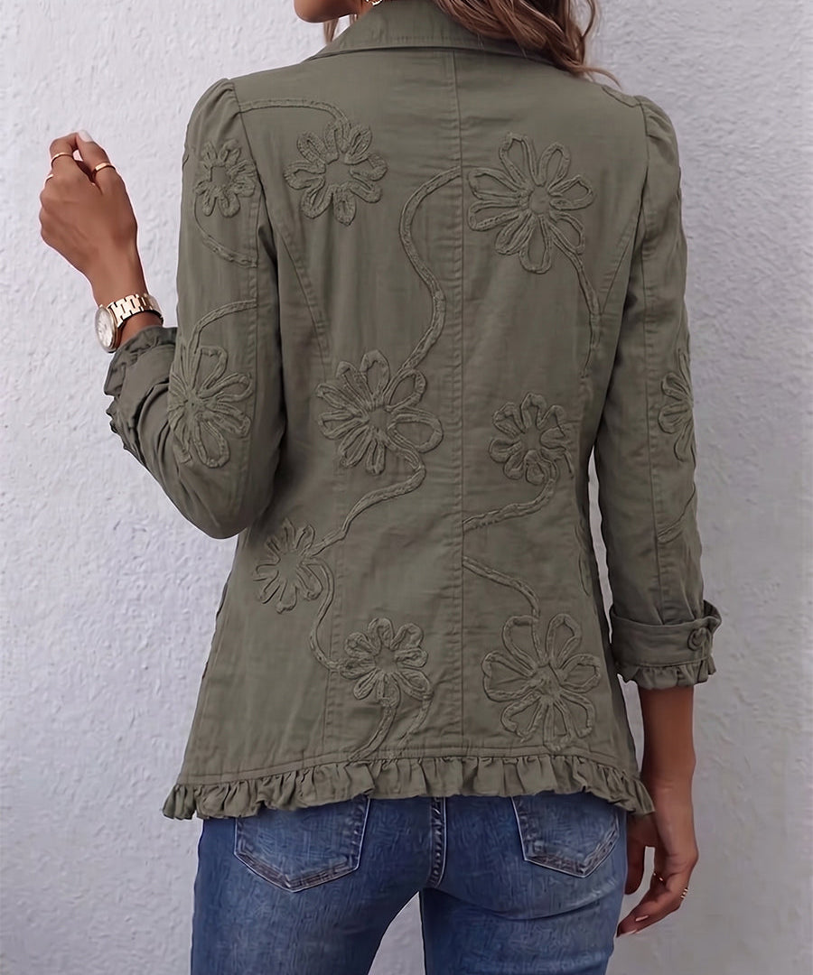 Pilar | Chaqueta bordada con volantes