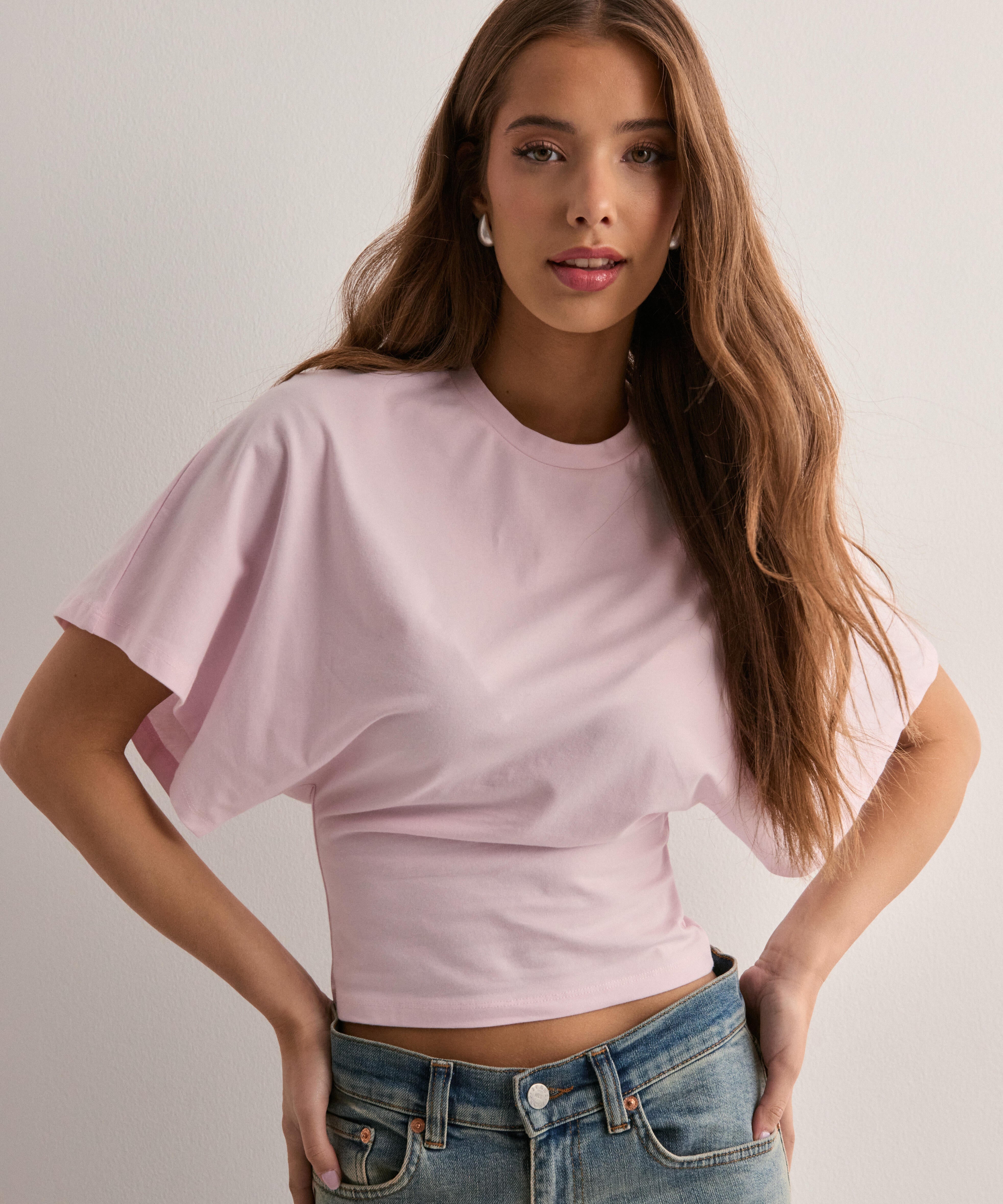 Celina | Top ajustado con mangas anchas