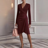 Jazmín | Vestido midi drapeado con escote en V